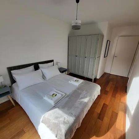 Montmartre Chic 아파트